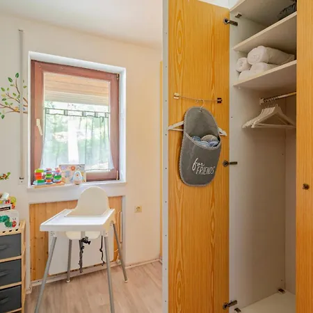 An Wanderwegen Gelegen Mit Terrasse Und Boxspringbett Apartment