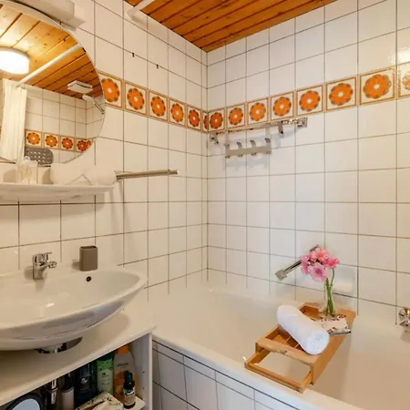 An Wanderwegen Gelegen Mit Terrasse Und Boxspringbett 公寓 萨巴赫瓦登