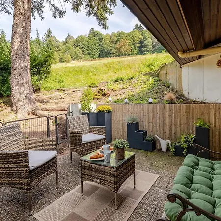 An Wanderwegen Gelegen Mit Terrasse Und Boxspringbett *